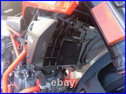 Radiateur D´eau / 93035010033 / 1551491 Pour Ktm Duke 125 Duke