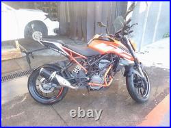 Radiateur D´eau / 93035010033 / 1551491 Pour Ktm Duke 125 Duke